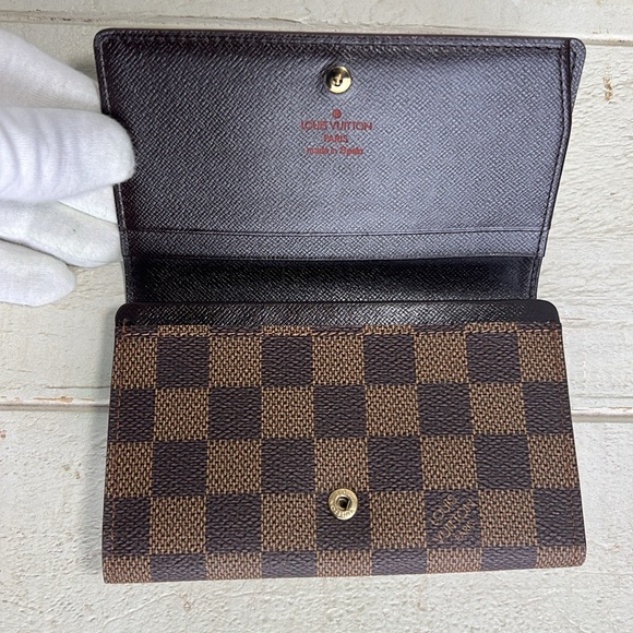 Louis Vuitton Damier Porte Monnaie Bifold Wallet - Picture 5 of 16